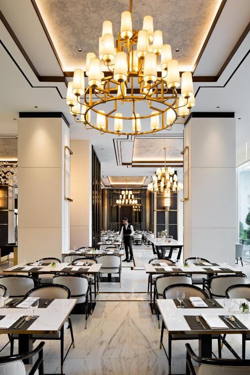 The Grand Mansion Menteng — 5
