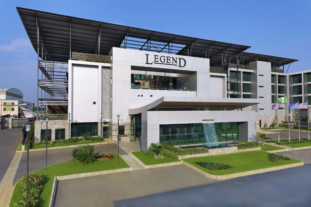 Legend Hotel Lagos Airport, Curio Collection By Hilton — 1