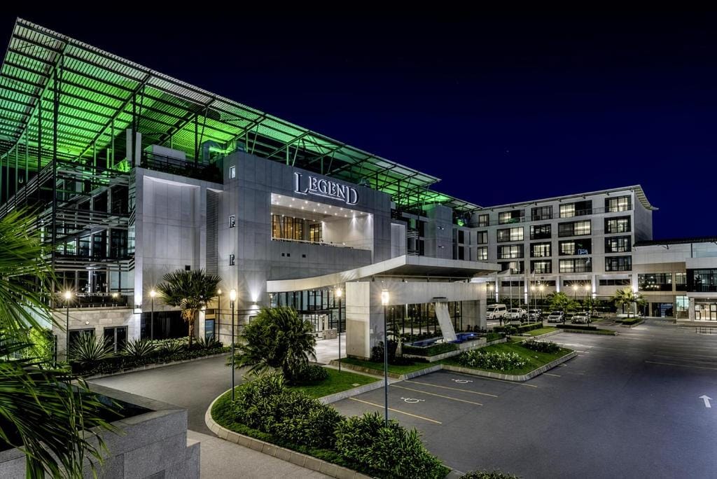 Legend Hotel Lagos Airport, Curio Collection By Hilton — 4