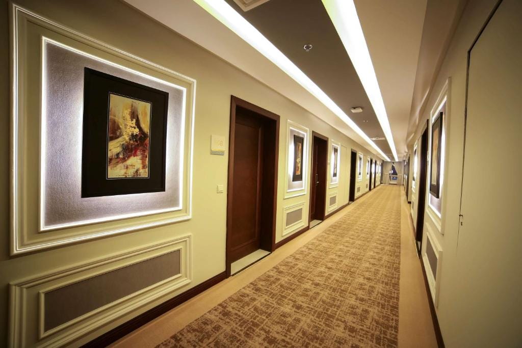 Best Western Premier Hotel Gulberg Lahore — 5