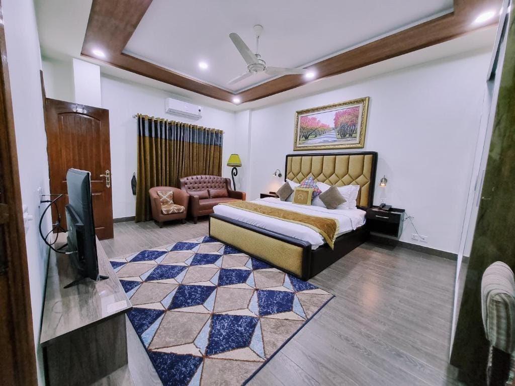 Hayyat Luxury Hotel Suites — 1