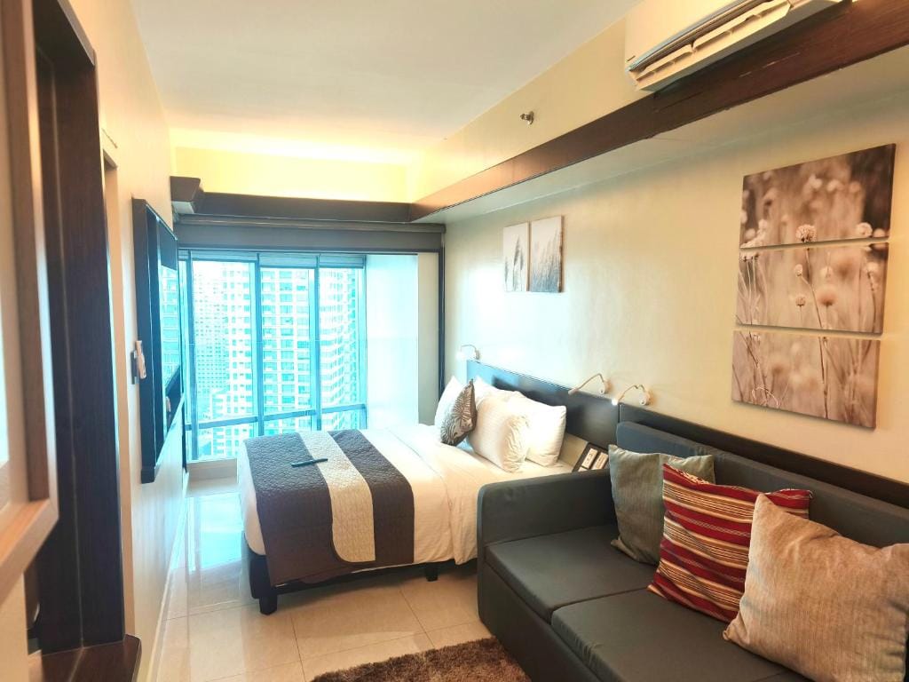 KL Executive Greenbelt (KLX) — 5