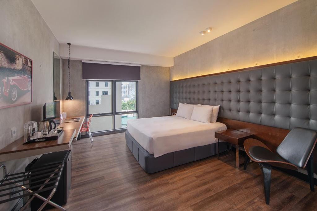 The B Hotel Quezon City — 2