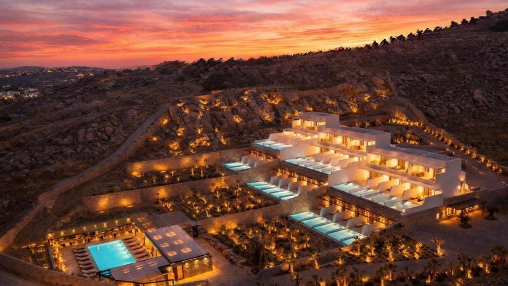 Muse οf Mykonos Luxury Suites — 1