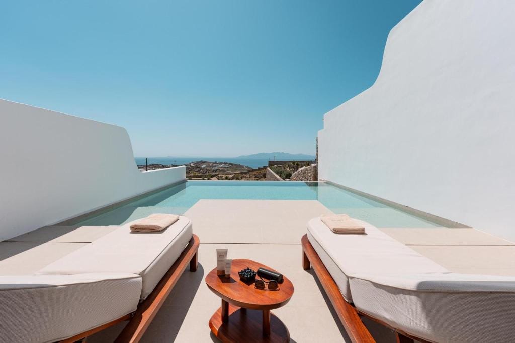 Muse οf Mykonos Luxury Suites — 4