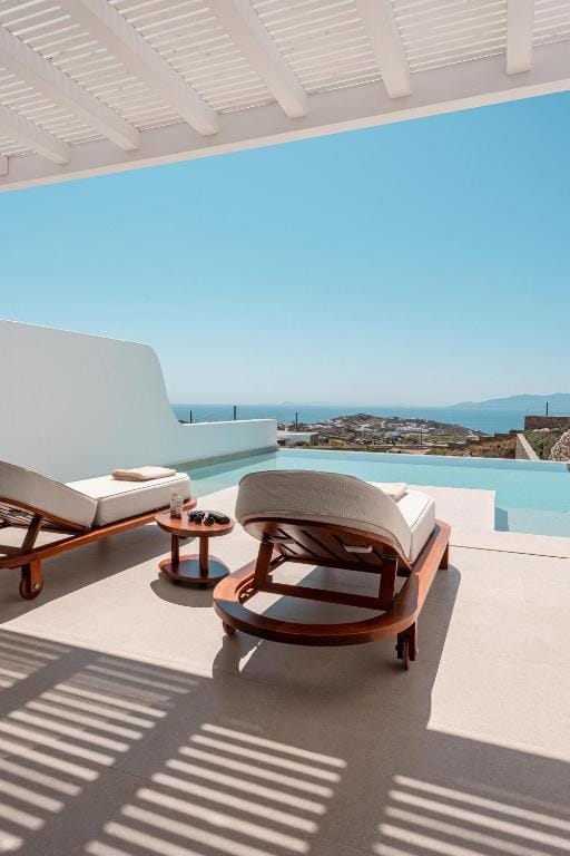 Muse οf Mykonos Luxury Suites — 5