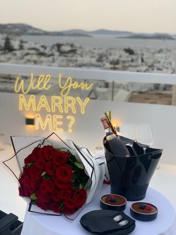 She Mykonos - The Residency — 5