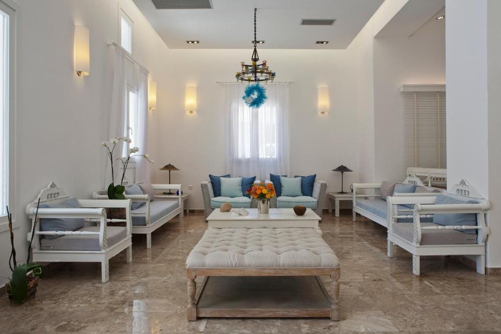 Kamari Hotel — 5
