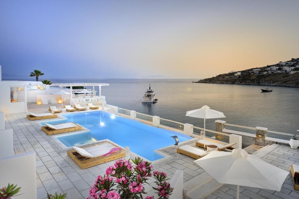Nissaki Boutique Hotel — 1
