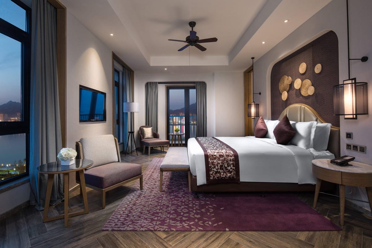 DoubleTree by Hilton Qingdao — 1