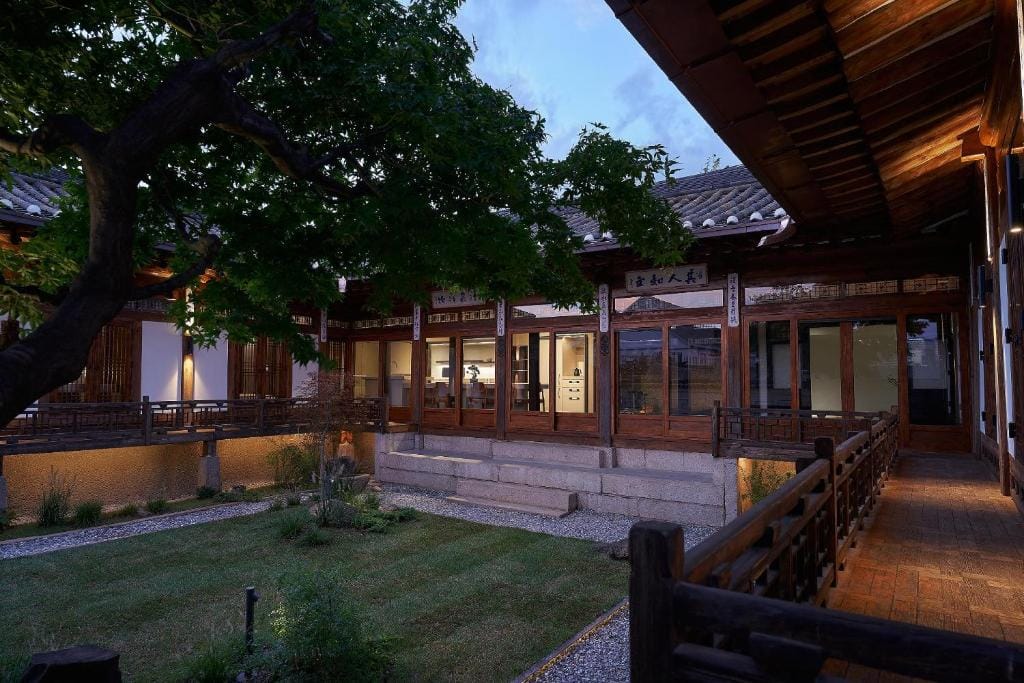 Nostalgia Hanok Hotel — 1