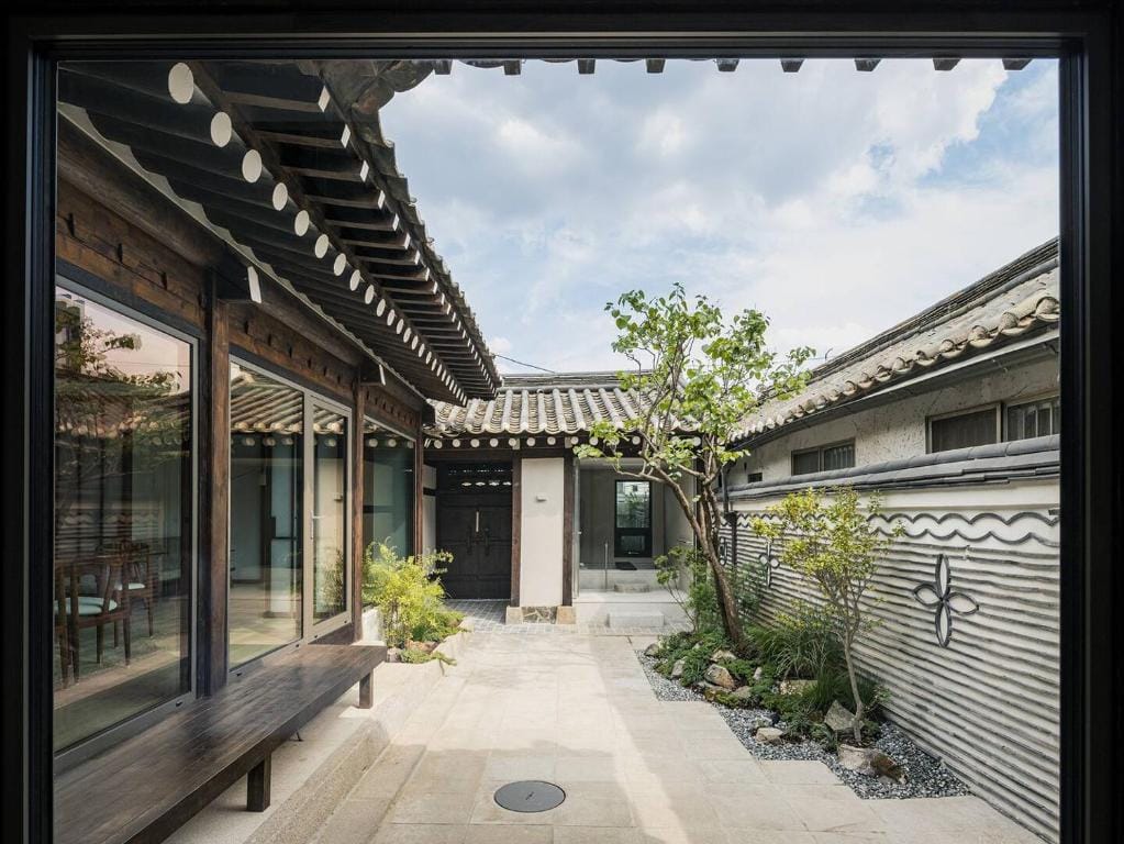 Nostalgia Hanok Hotel — 4