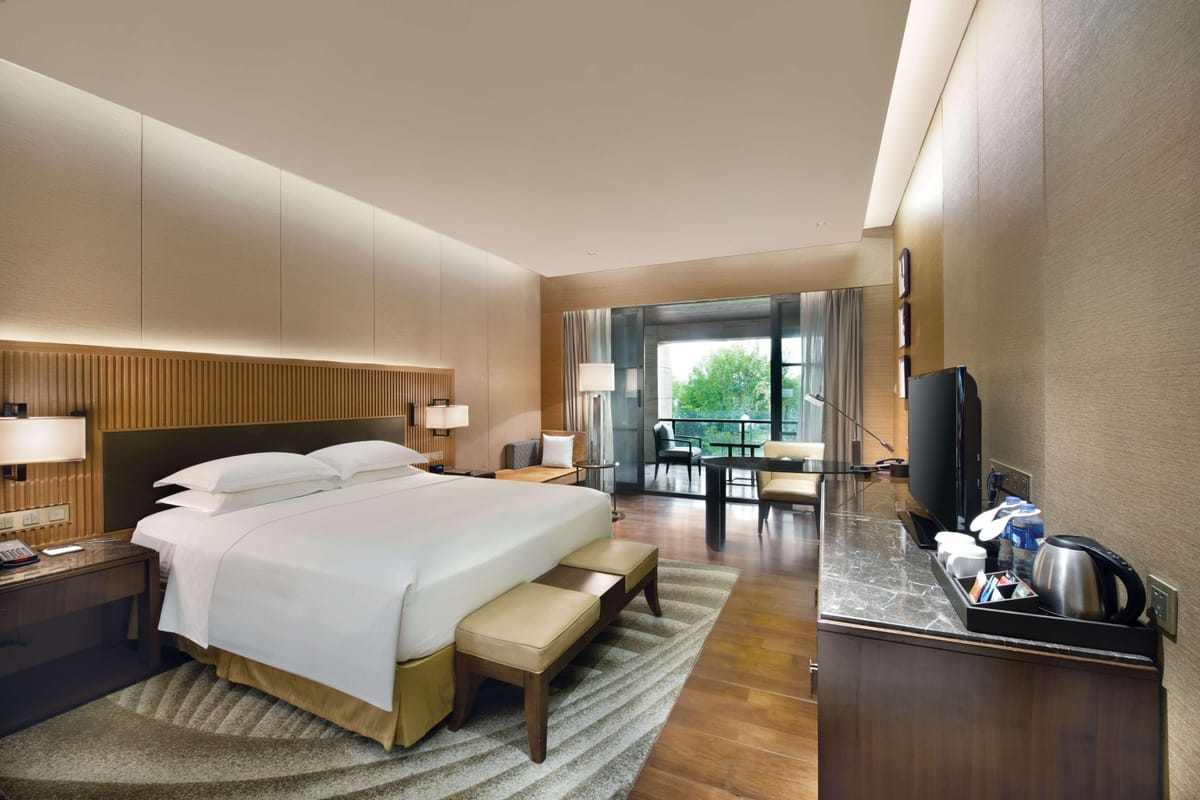 Hilton Wuhan Optics Valley — 5