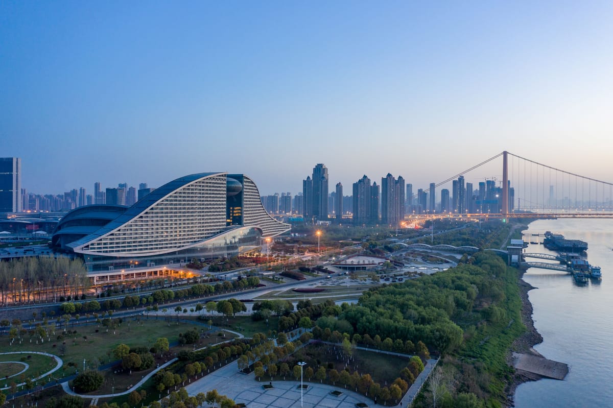 Holiday Inn Hotel And Suites Wuhan New City, An Ihg Hotel — 2