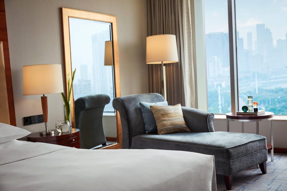 Renaissance Wuhan Hotel — 2