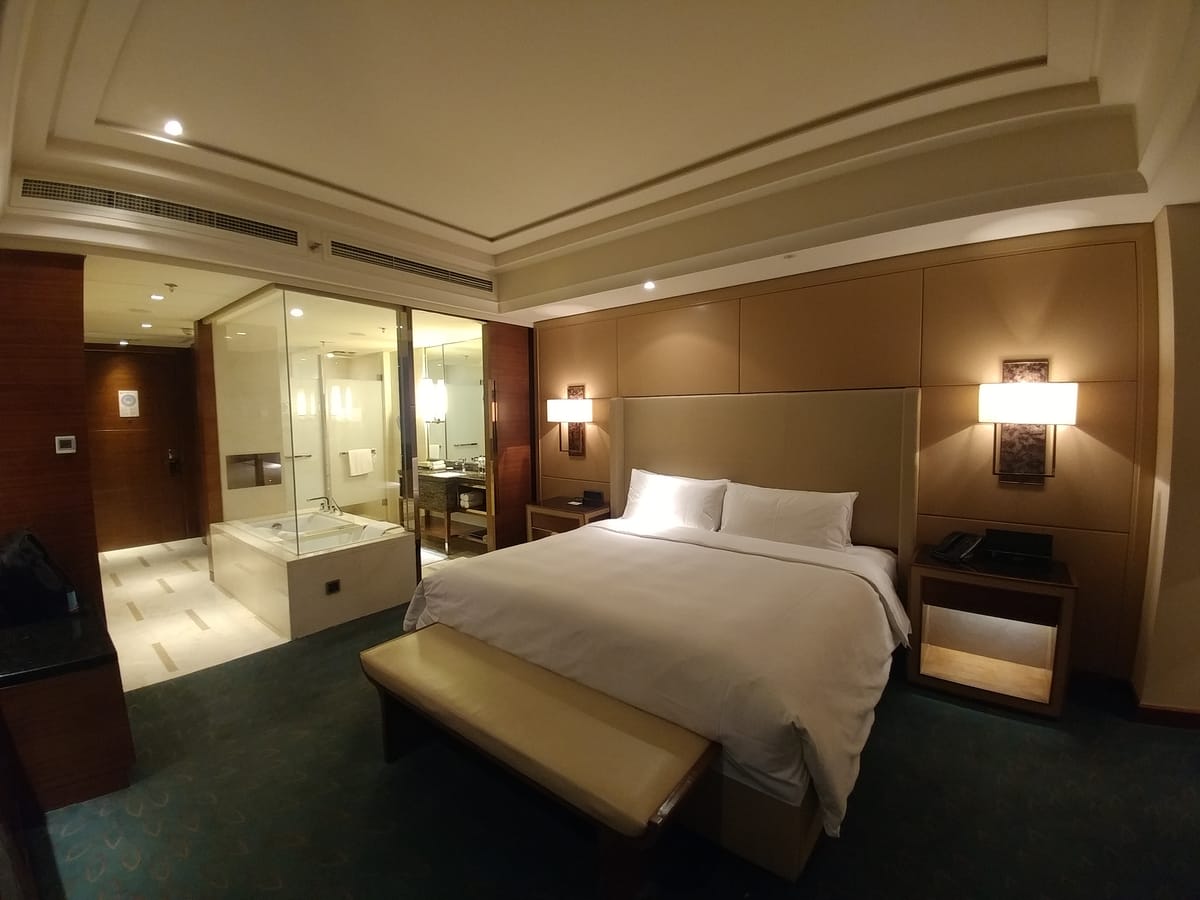 JW Marriott Hotel Zhengzhou — 4