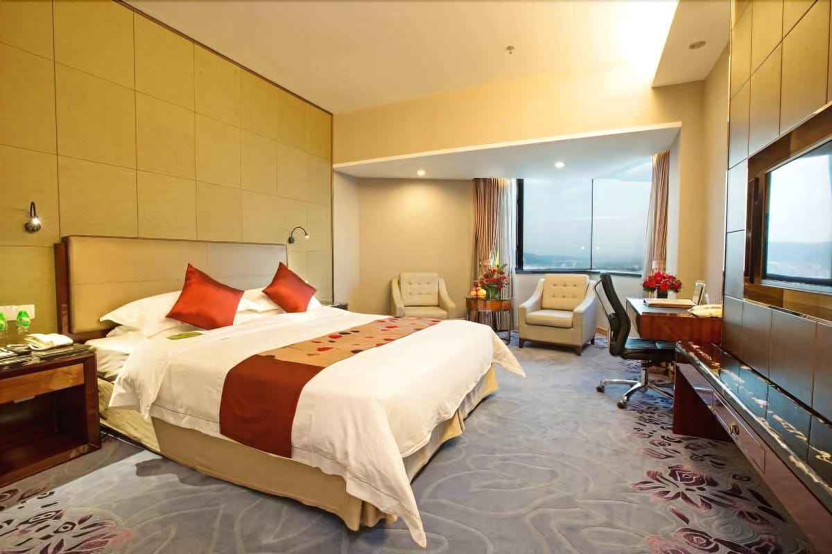 Pan Tower International Hotel — 2
